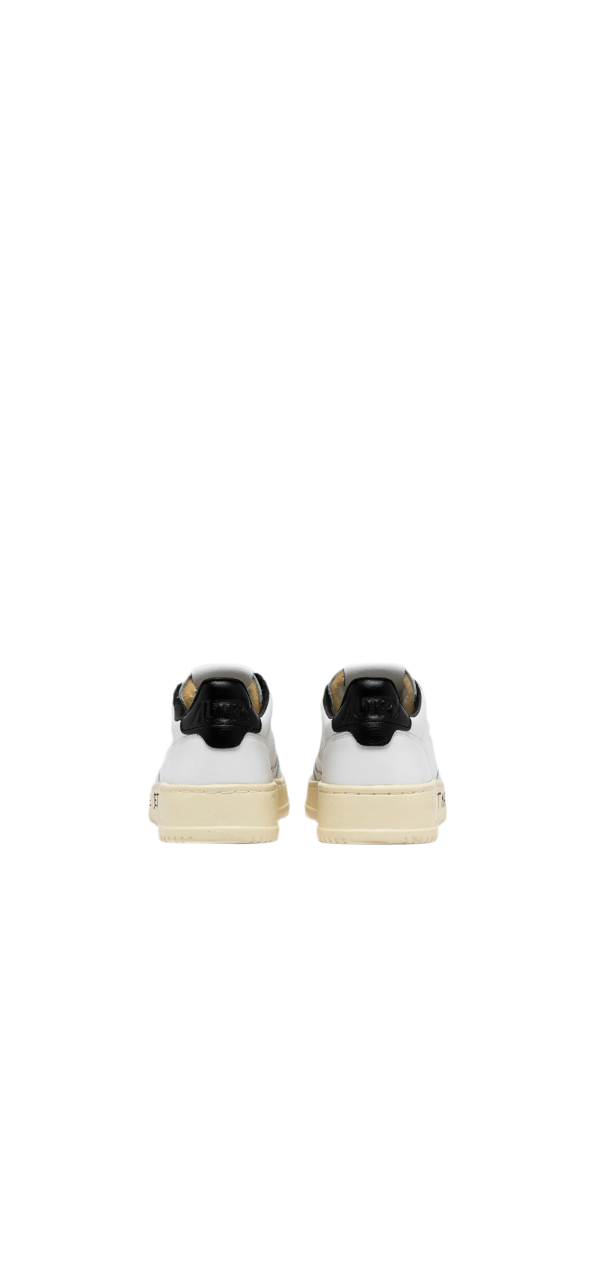 AUTRY SNEAKERS
SNEAKERS MEDALIST LOW IN PELLE BIANCA E NERA CON LETTERING