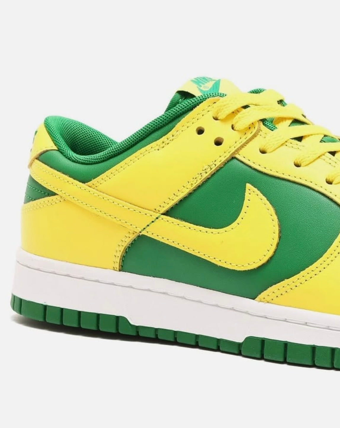 Nike Dunk Low Retro Reverse Brazil