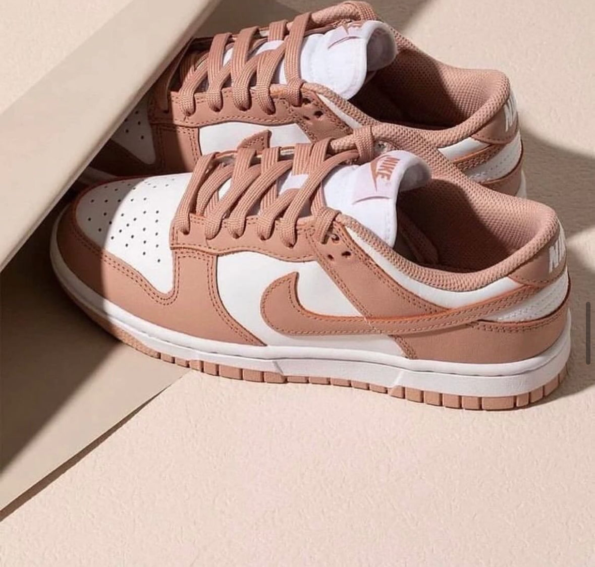 Nike Dunk Low Rose Whisper
