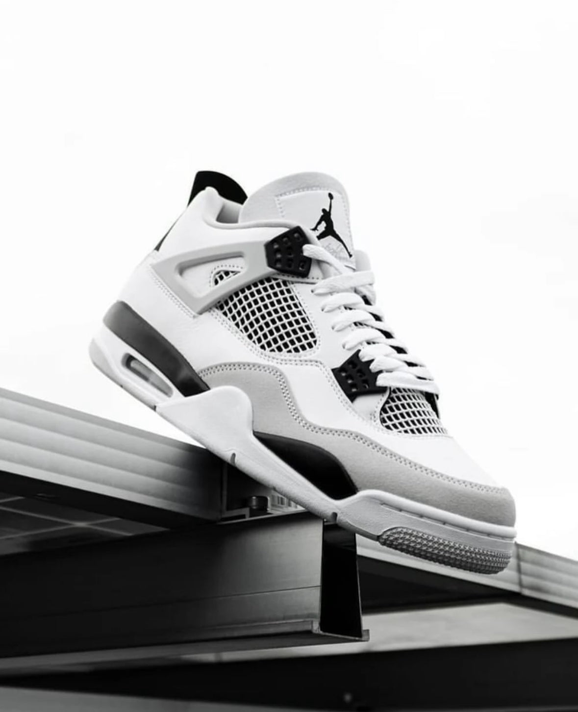 Air Jordan 4 Retro Military Black