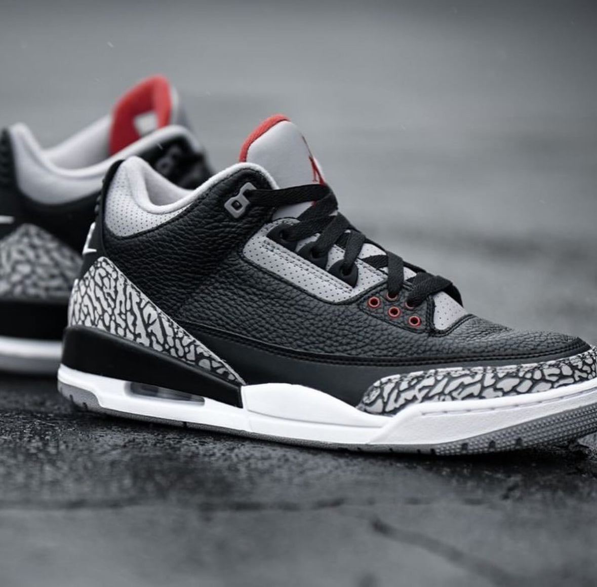 Air Jordan 3 Retro Black Cement