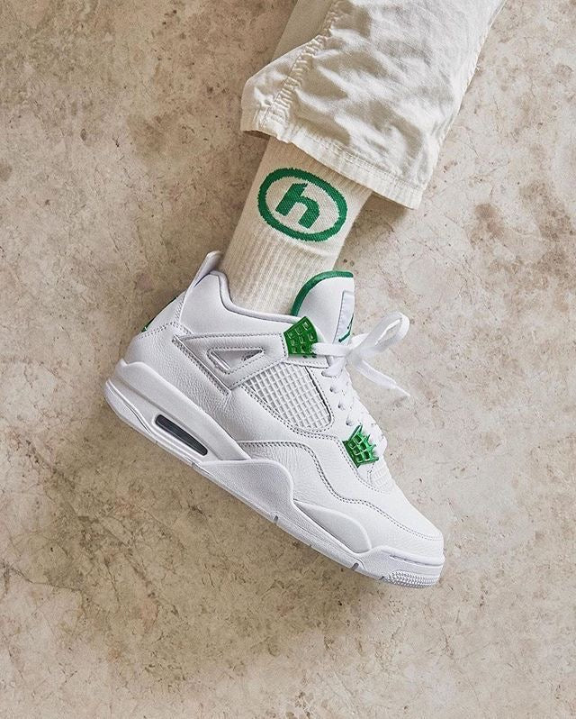 Air Jordan 4 Retro Metallic Green