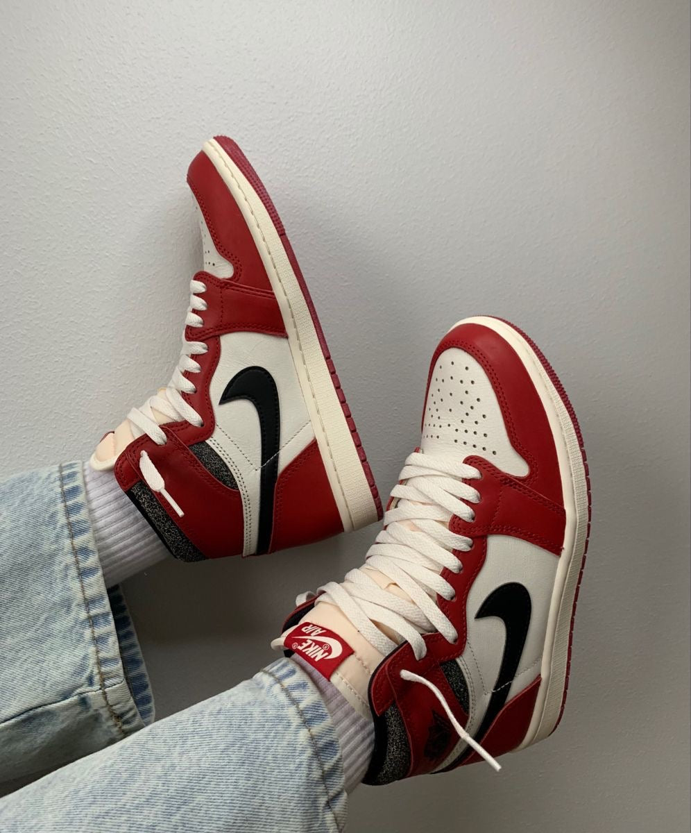 Jordan 1 Retro High OG Chicago Lost and Found