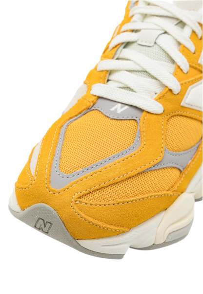 New Balance 9060 Yellow/White
