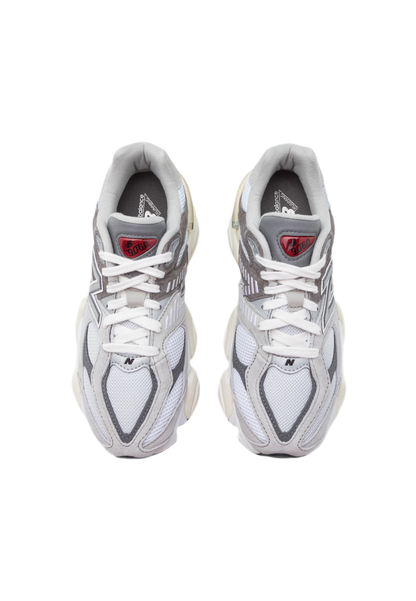 New Balance 9060 Grey