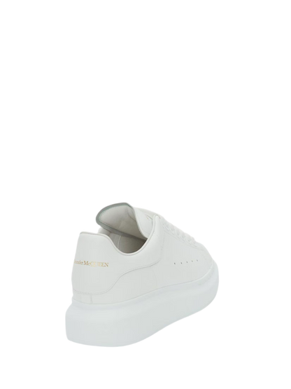 Alexander McQueen Sneaker Oversize in Bianco