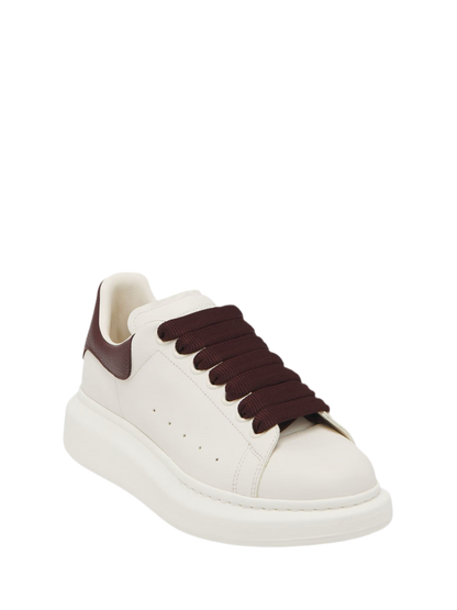 Alexander McQueen Sneaker Oversize in Off-White/Bordeaux