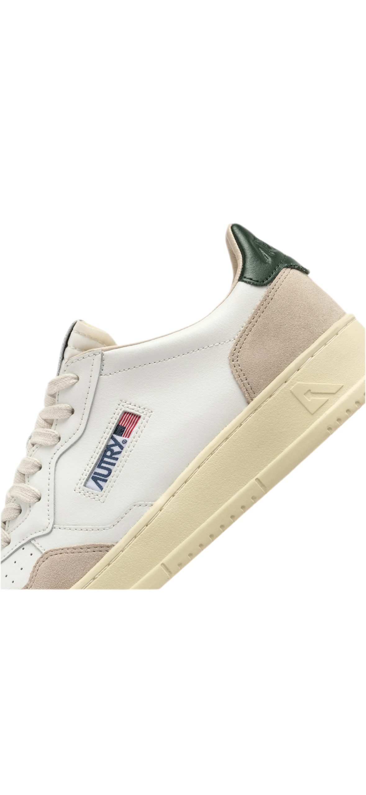 AUTRY SNEAKERS
SNEAKERS MEDALIST LOW IN PELLE BIANCA E MOUNTAIN E SUEDE BEIGE
