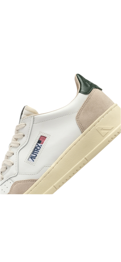 AUTRY SNEAKERS
SNEAKERS MEDALIST LOW IN PELLE BIANCA E MOUNTAIN E SUEDE BEIGE