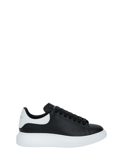 Alexander McQueen Sneaker Oversize in Nero/Bianco