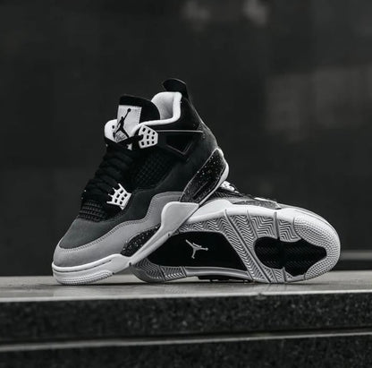 Air Jordan 4 Retro Fear