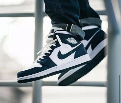 Air Jordan 1 Mid Obsidian