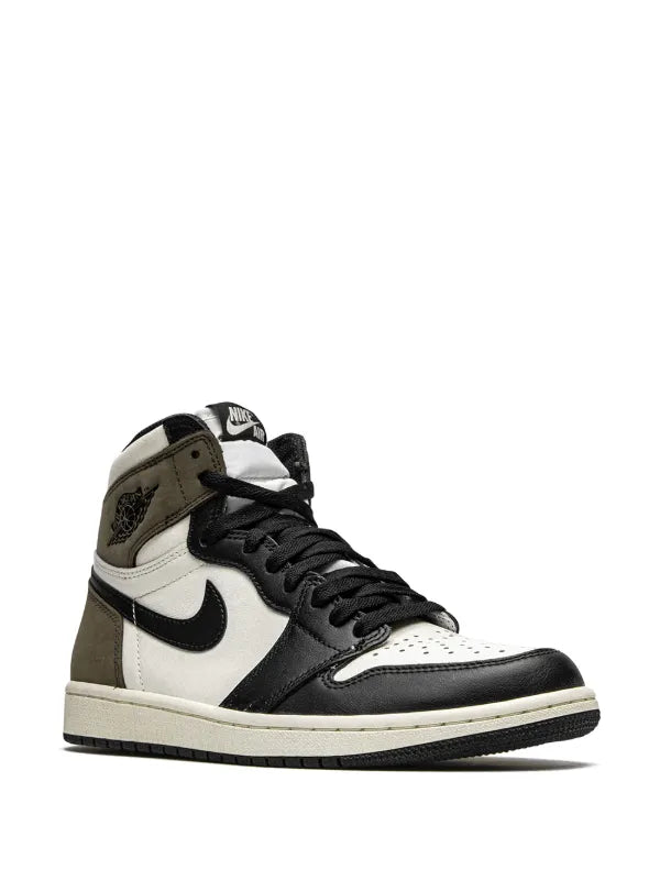 Jordan 1 Retro High Dark Mocha