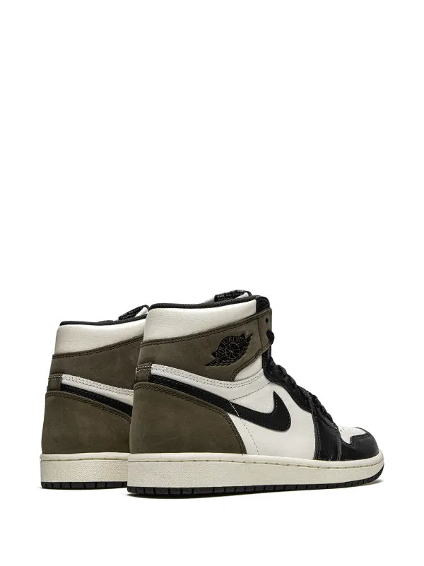Jordan 1 Retro High Dark Mocha